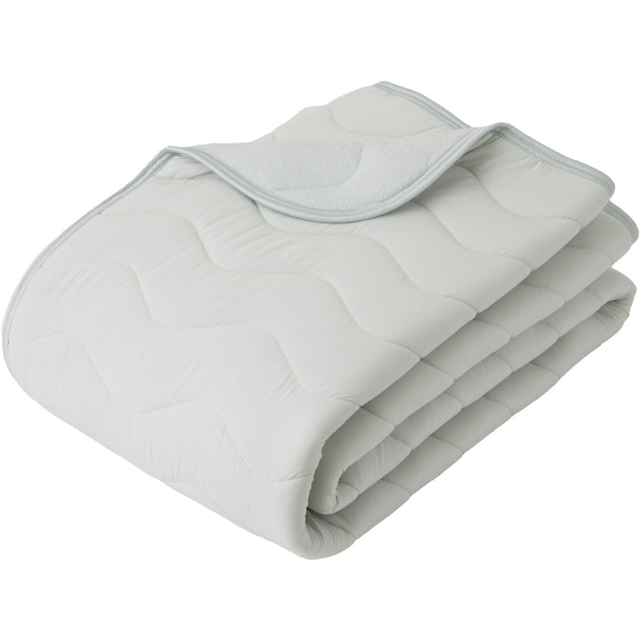 接触冷感Q-MAX0.53／除湿／抗菌消臭】オールシーズン使える